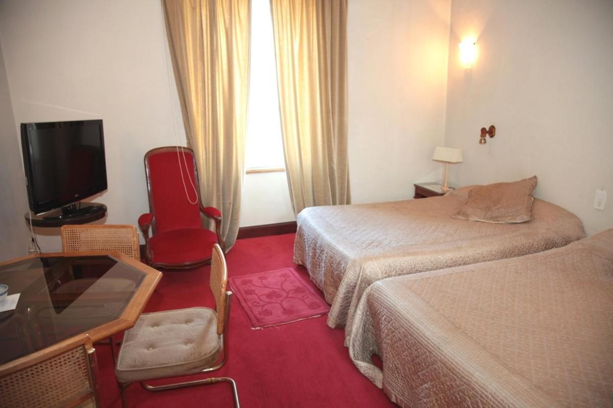 לה-רוש-סור-יון Cit'Hotel Marie Stuart חדר תמונה