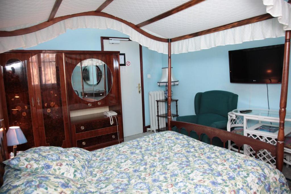 לה-רוש-סור-יון Cit'Hotel Marie Stuart מראה חיצוני תמונה
